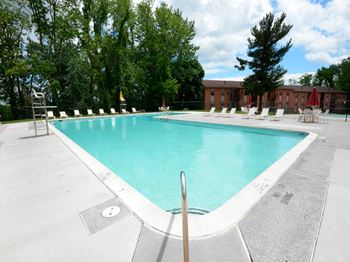 Pool Seating at Painters Mill Apartments, Randallstown, MD, 21117